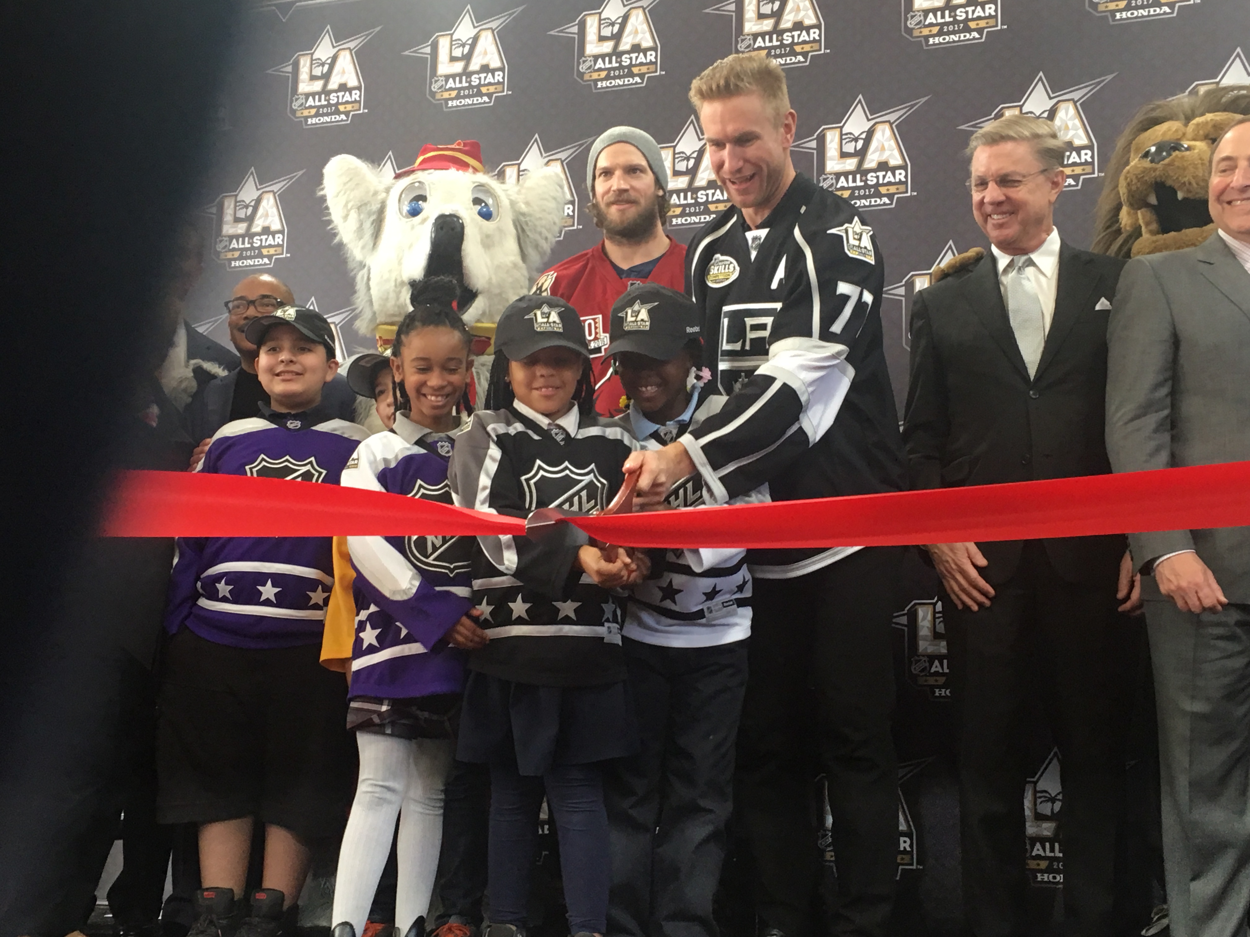 Luc Robitaille, Kelly Cheeseman, Los Angeles Kings