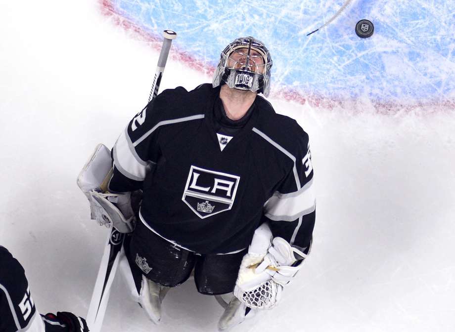 Luc Robitaille on Kings trading Jonathan Quick 