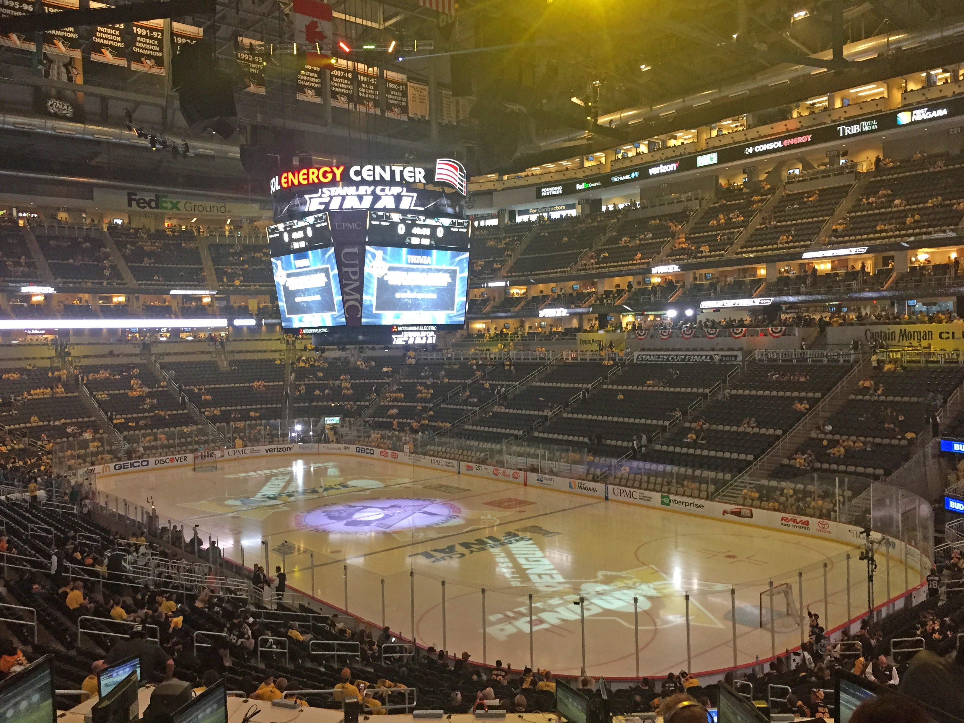 NHL - 2016 Stanley Cup playoffs - The real star of the Stanley Cup finals?  Pittsburgh Penguins center Nick Bonino's daughter, Maisie - ESPN